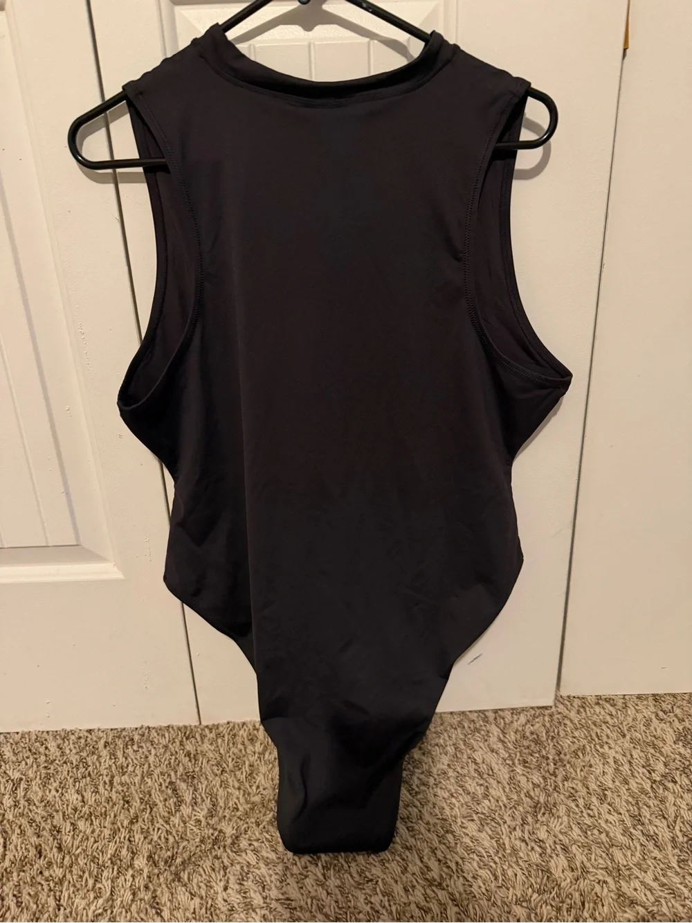SKIMS sleek zip